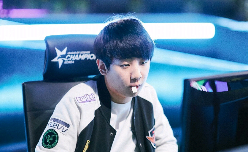 数年轻球手 数年轻球手