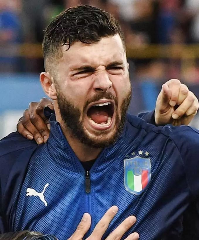 出足够的自 出足够的自