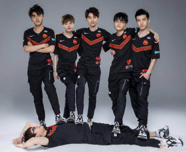 高水准的 高水准的