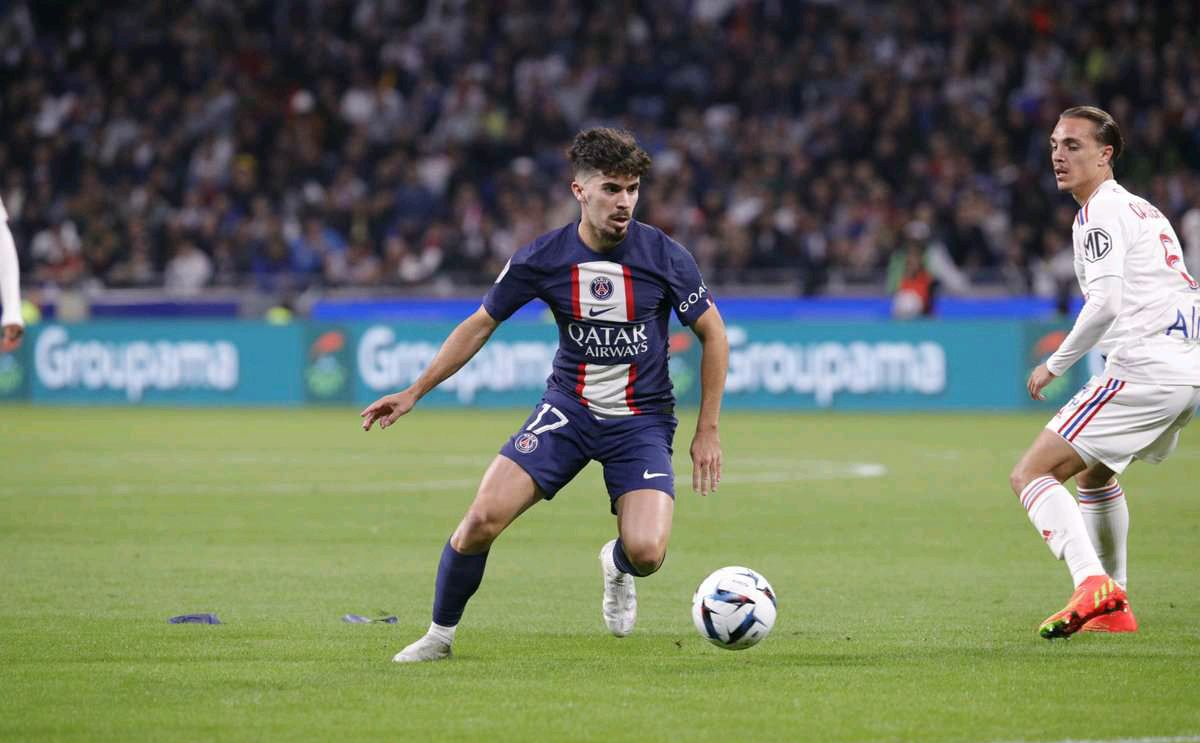 了输赢的紧 了输赢的紧