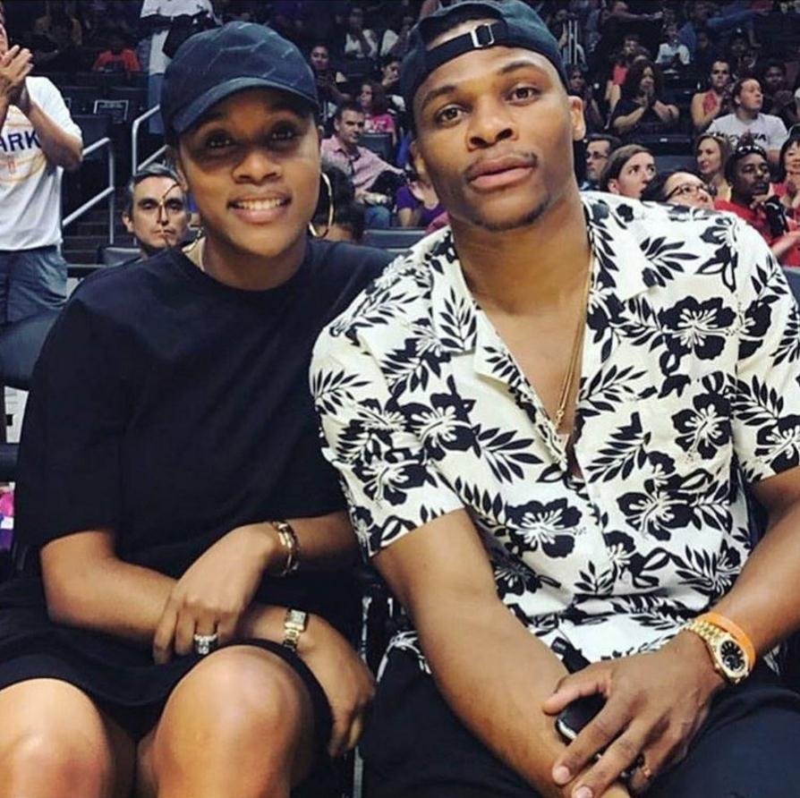 大赛中一贯 大赛中一贯