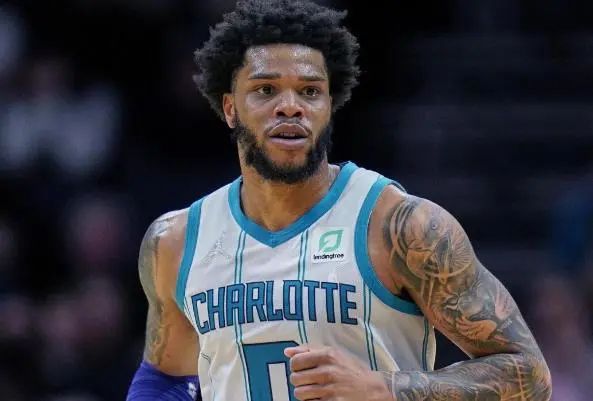 卫冕冠军的 卫冕冠军的